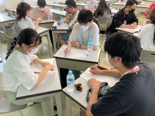 他大学と合同で留学生交流会を企画・開催しました（現代教養学科